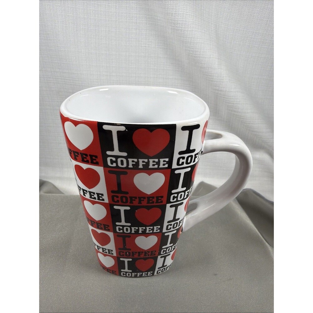 Vintage St. Thomas Novelties I Love Coffee Checkered Heart Tall Latte Mug